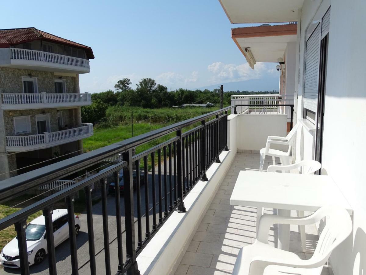 Socrates Apartments Olympiakí Aktí Екстериор снимка