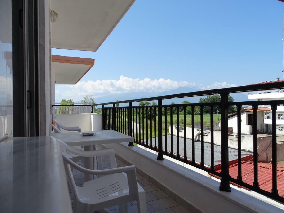 Socrates Apartments Olympiakí Aktí Екстериор снимка