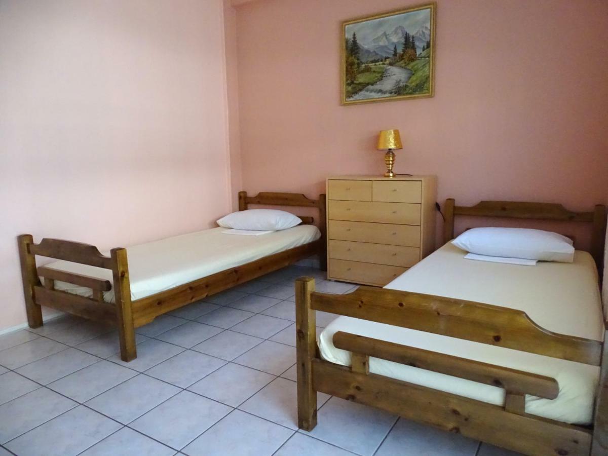 Socrates Apartments Olympiakí Aktí Екстериор снимка