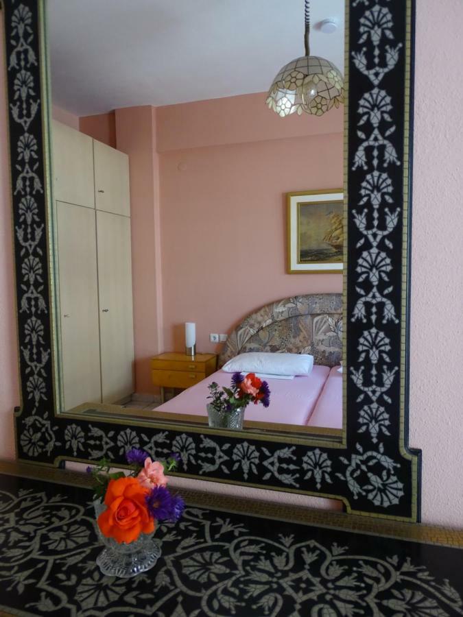 Socrates Apartments Olympiakí Aktí Екстериор снимка